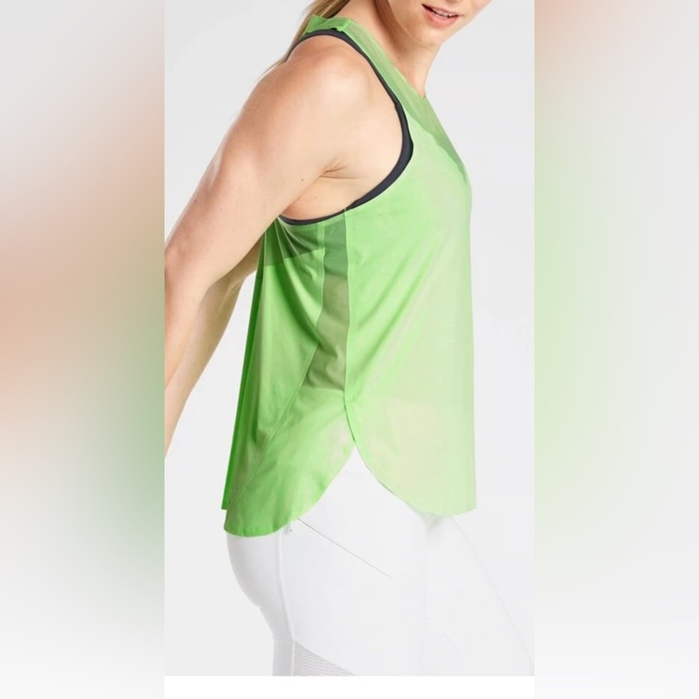 ATHLETA Speedwork Tank Sonic Mint Green Size M